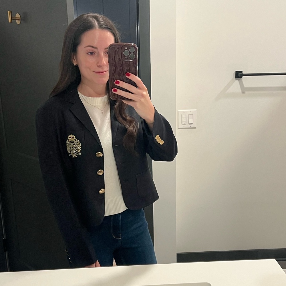 LIKE NEW Lauren Ralph Lauren Petite Navy Blazer with Gold Buttons